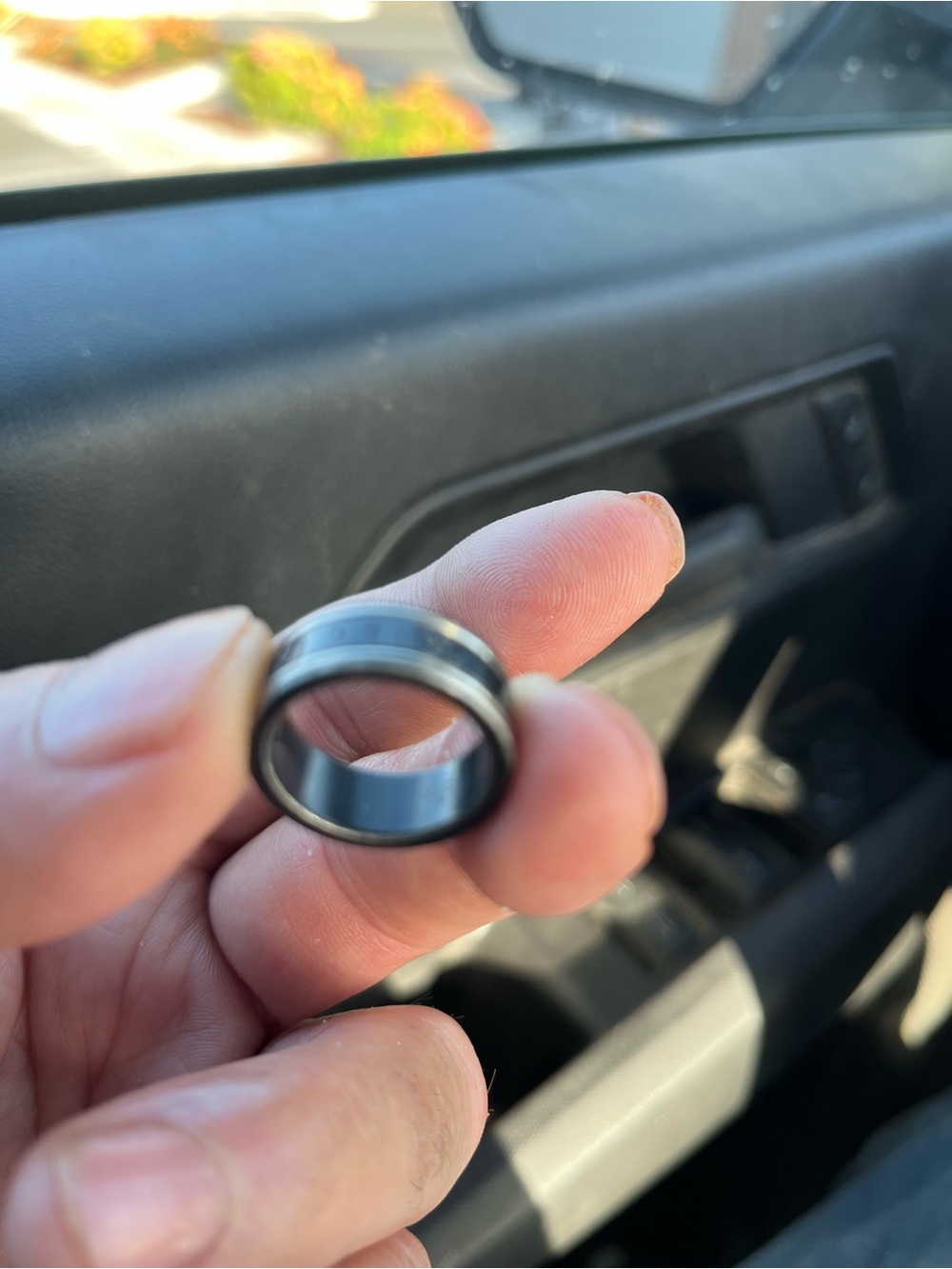 Gucci Black and Silver Two-Tone Ring